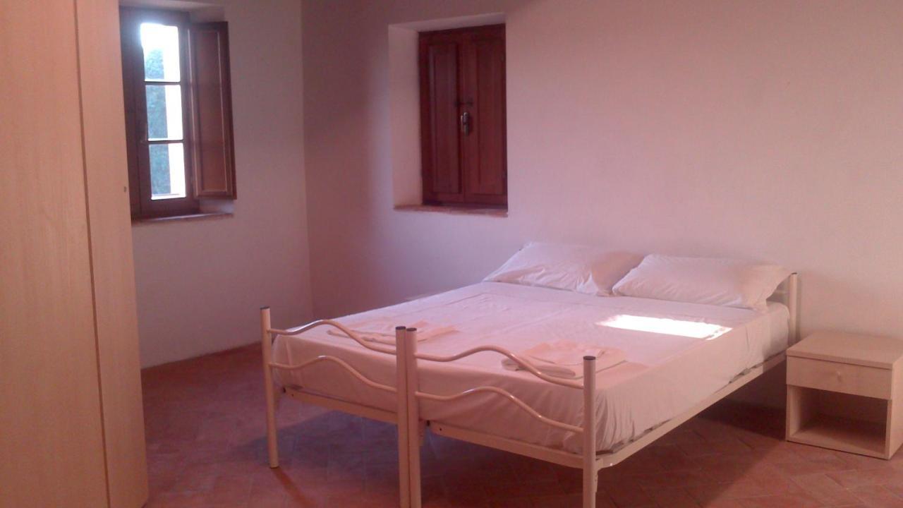 Hostal Badia Altopascio Exterior foto