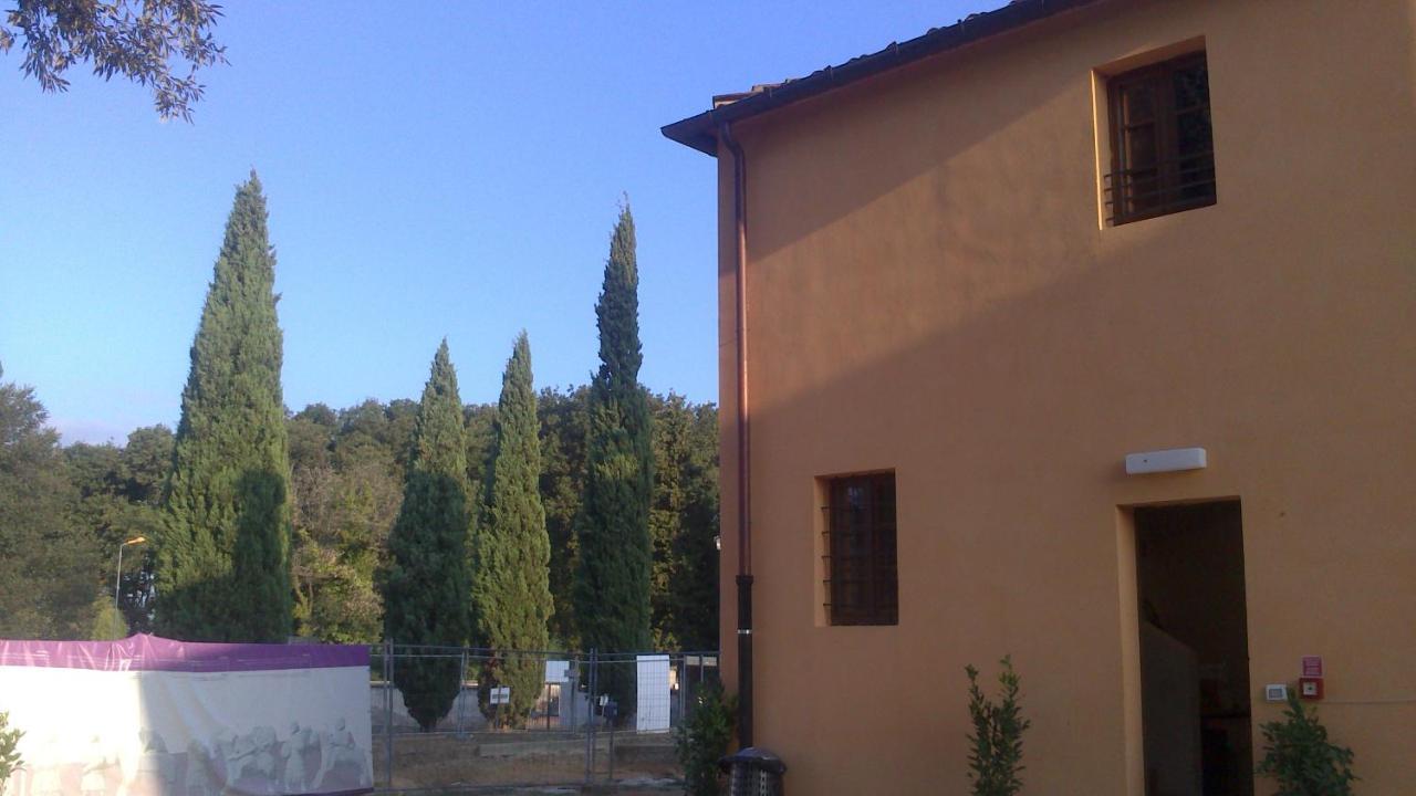 Hostal Badia Altopascio Exterior foto