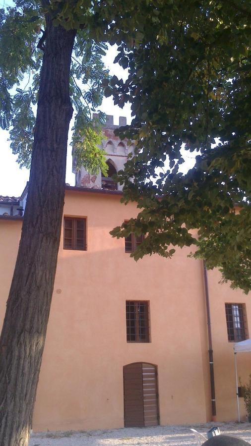Hostal Badia Altopascio Exterior foto